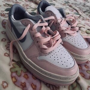 Air Jorden 1 elevate low